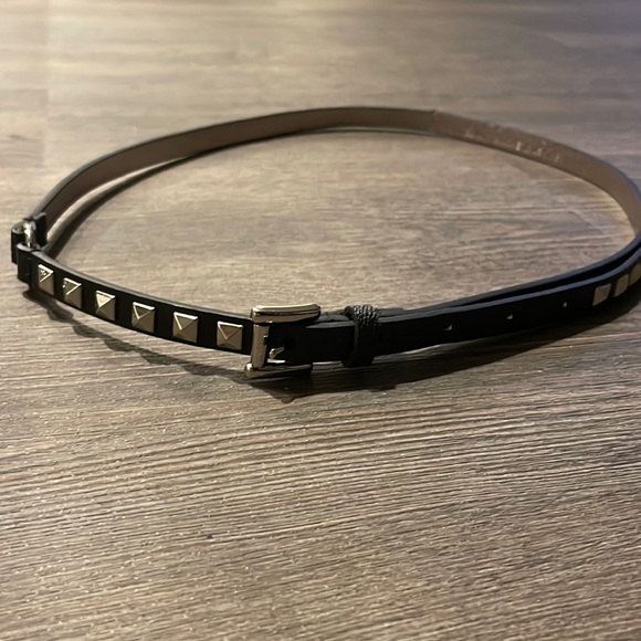 Michael Kors belt- 40inches - Picture 1 of 3